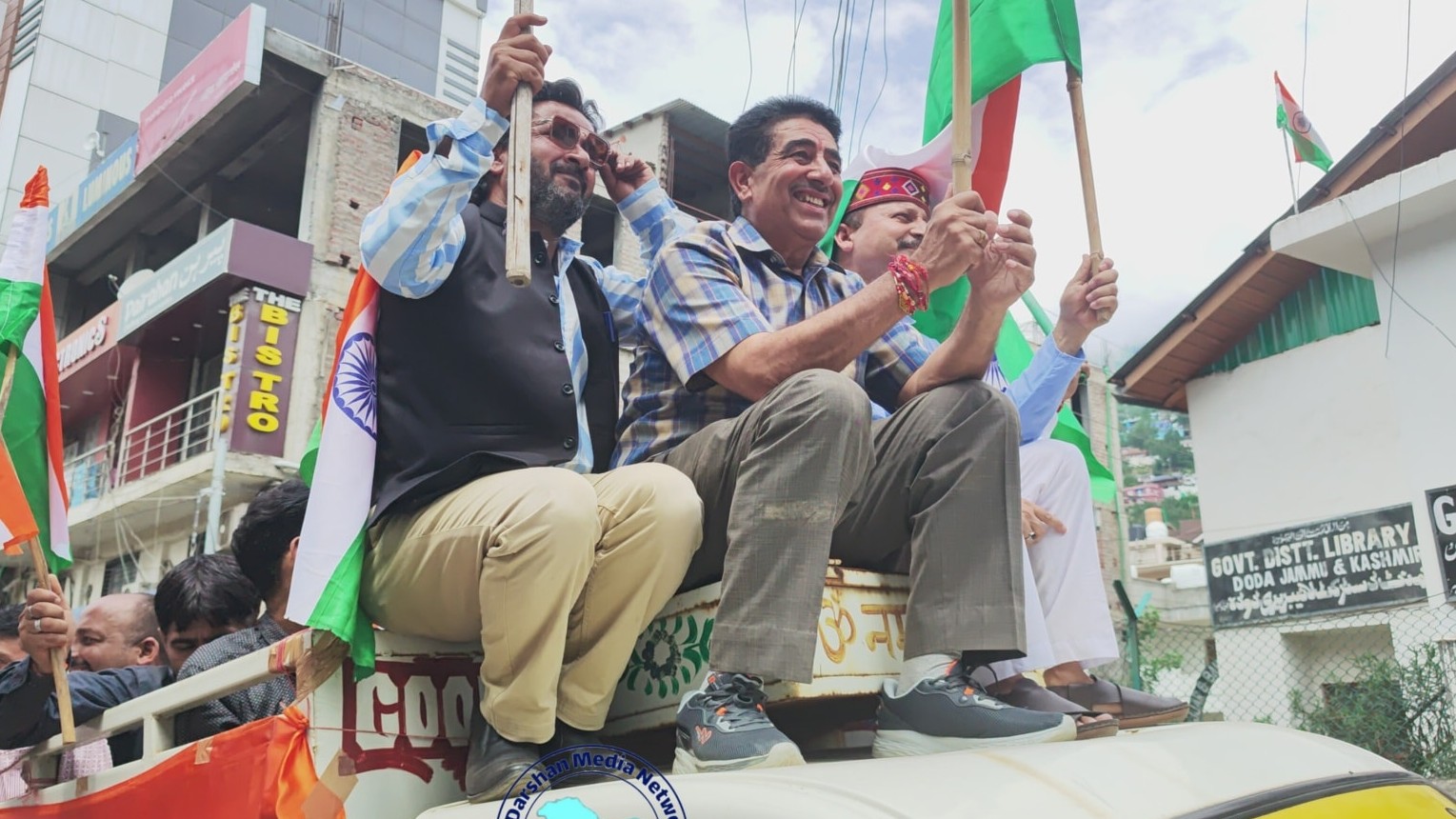 DPAP's Waseem Raja joined BJP's Tiranga Rally - Leaders Tour Entire Town in Decorated Vehicles.